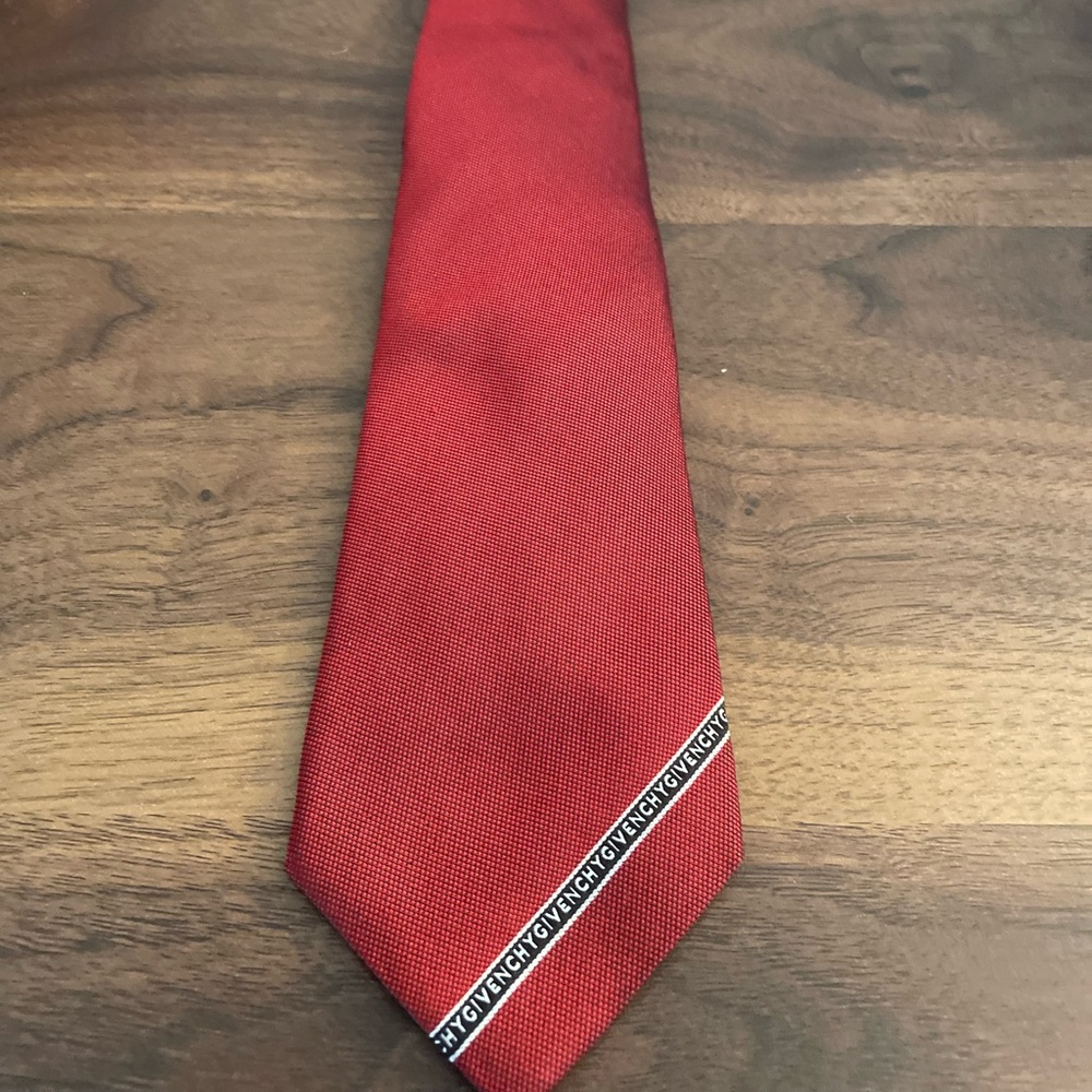 Givenchy Designer Tie - Picture 3 of 3
